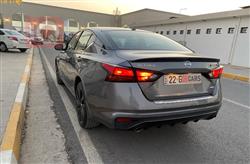 نيسان ألتيما